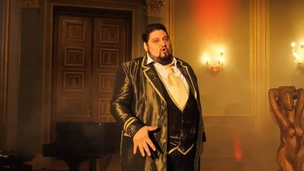 Tenorul român Alin Stoica va cânta la Vatican: concert special de Crăciun - VIDEO