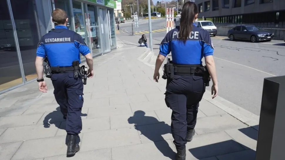 Noua metodă de înșelătorie prin care doi escroci români au pus pe jar poliția din Elveția 
