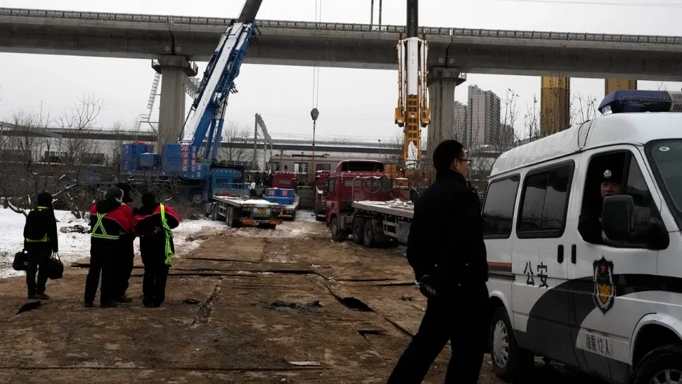 Peste 100 de persoane, rănite în urma ciocnirii dintre două trenuri, la metroul din Beijing - Care a fost cauza