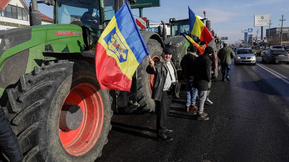 Fermierii adunați la Afumați renunță la protest, după întâlnirea cu Marcel Ciolacu. Ce le-a promis premierul?