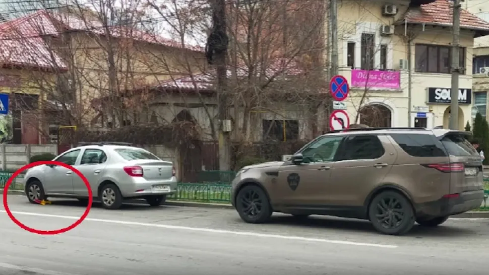 Două mașini, aceeași infracțiune, însă doar unul dintre șoferi este taxat. Imagini care stârnesc indignarea, la Ploiești