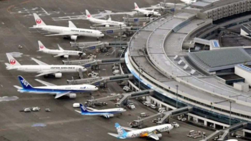 Un avion al Korean Air a intrat într-o aeronavă Cathay Pacific Airways! Nou incident aviatic pe un aeroport din Japonia, în mai puțin de două săptămâni