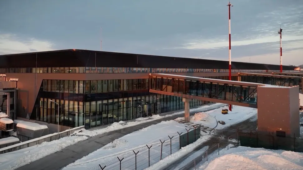Noul terminal al Aeroportului Iași, inaugurat de PNL. Nicolae Ciucă: Este un model de angajament și de responsabilitate al administrației locale - VIDEO