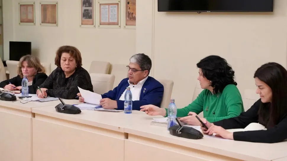 Ministrul Finanţelor, întâlnire cu primarii pentru a discuta despre finanţarea proiectelor din bani europeni