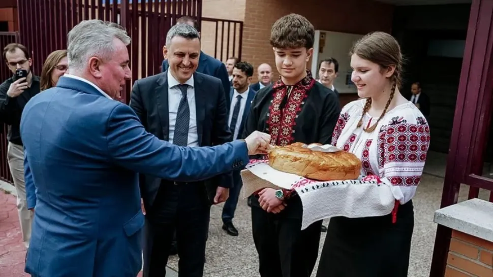 Bode: Românii din Spania poartă România în suflet!
