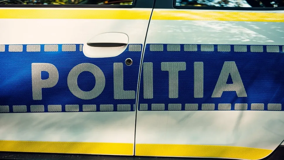 Adolescent înjunghiat pe stradă, în Călărași: victima, în stare gravă la spital