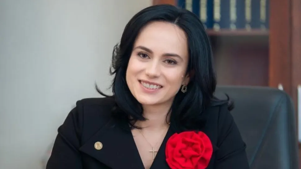 Pensionarii, ținuți în șah de guvernanți. Simona Bucura Oprescu, anunț important privind recalcularea pensiilor