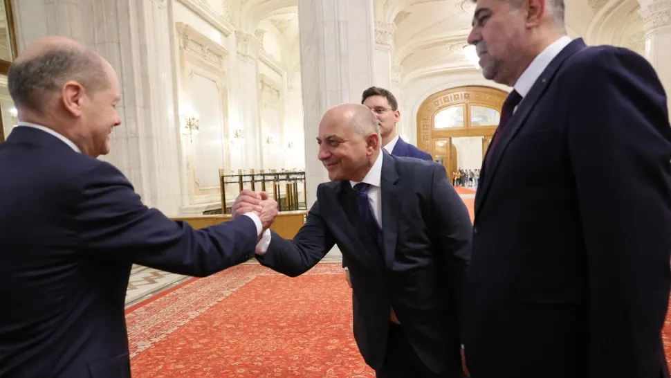 Cîrstoiu a bătut palma și cu social-democrații europeni. Ce semnal i-a transmis cancelarul german Olaf Scholz