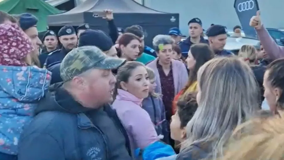 Copiii s-au călcat în picioare la evenimentul de "vânătoare de ouă" organizat la Bacău. Scandal uriaș