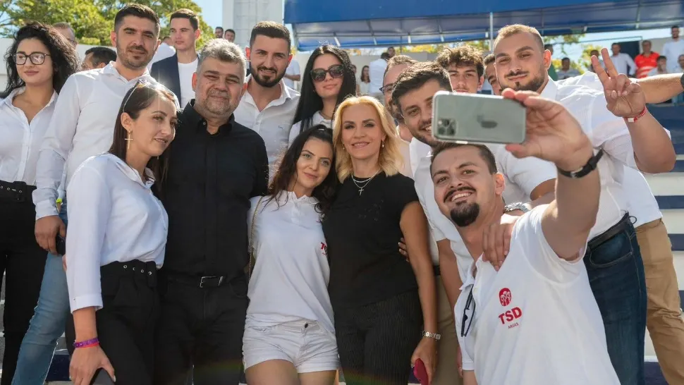 Gabriela Firea, de Ziua Tineretului: Sunteți motorul schimbării și aduceți energia care poate transforma comunitatea într-o lume mai bună 