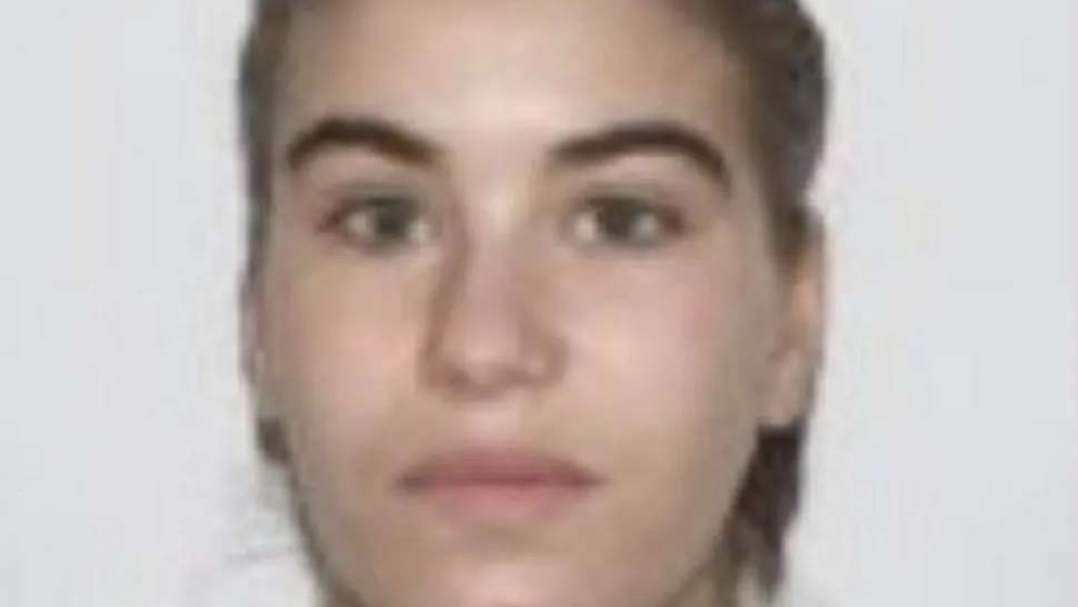 Florentina are 20 de ani și a fost dată dispărută. Polițiștii cer sprijinul populației