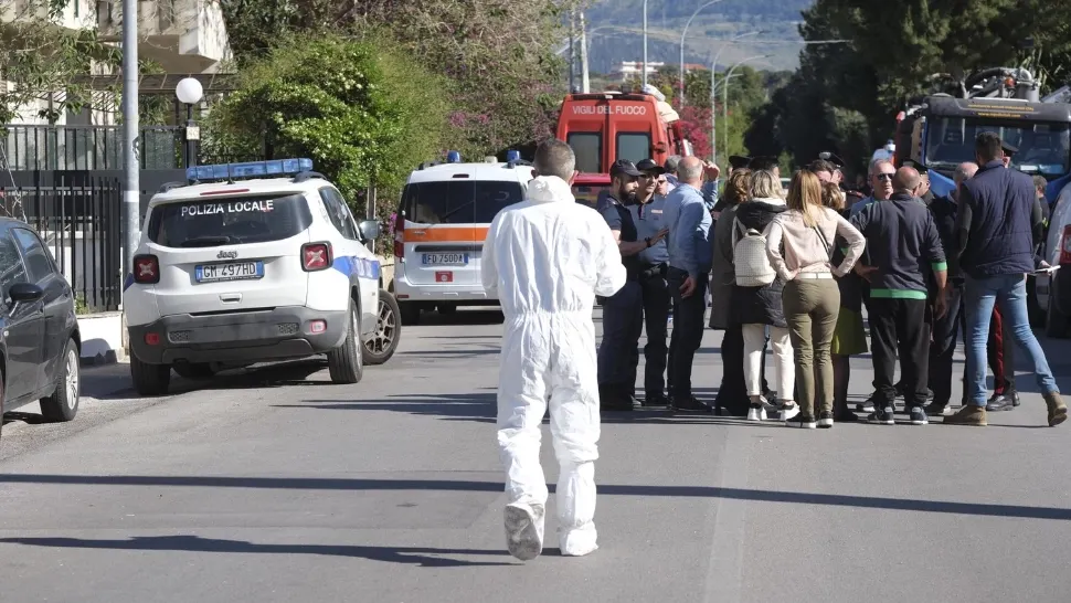 Sfârșit tragic pentru 5 muncitori din Italia. Au murit intoxicați în stația de epurare a orașului
