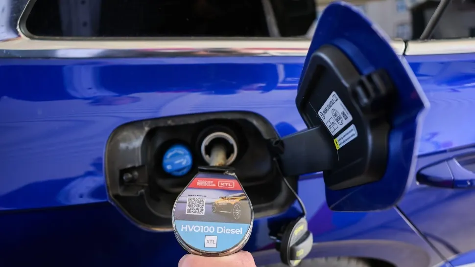 A apărut un nou tip de combustibil auto. Pentru ce motoare se folosește și de unde poate fi cumpărat?