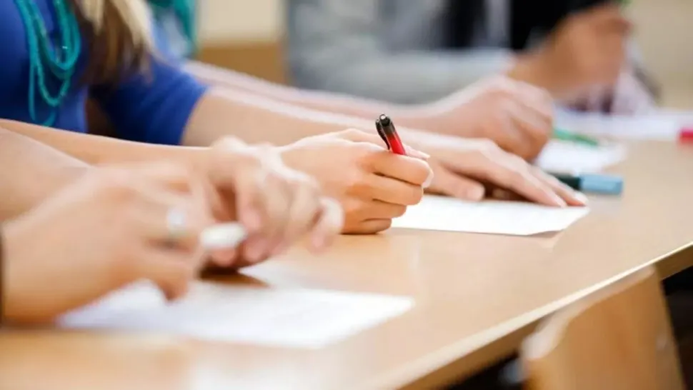 Înapoi în bănci: Luni debutează al doilea modul al acestui an şcolar 