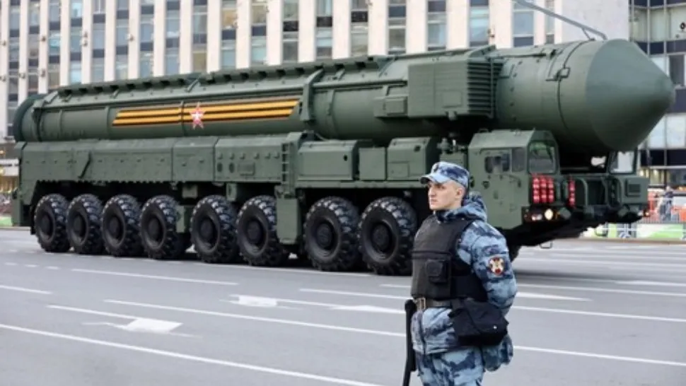 O nouă undă de șoc de la Kremlin: Rusia începe revizuirea doctrinei sale nucleare. Ce se ascunde în spatele acestei decizii