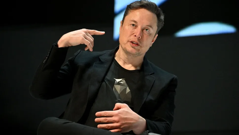Un miliardar îl susține pe un milionar. Cât îi dă Musk lui Trump pentru campania prezidențială