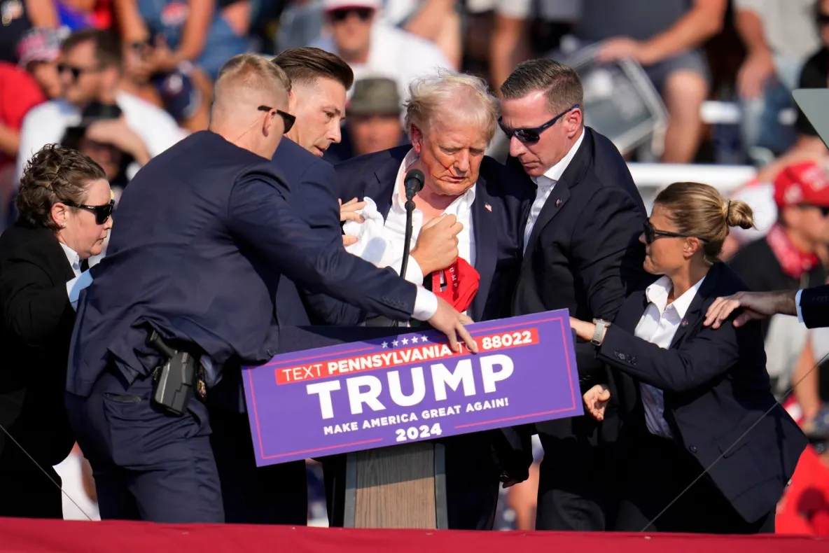 Donald Trump, amenințat cu moartea de un influent lider religios iranian