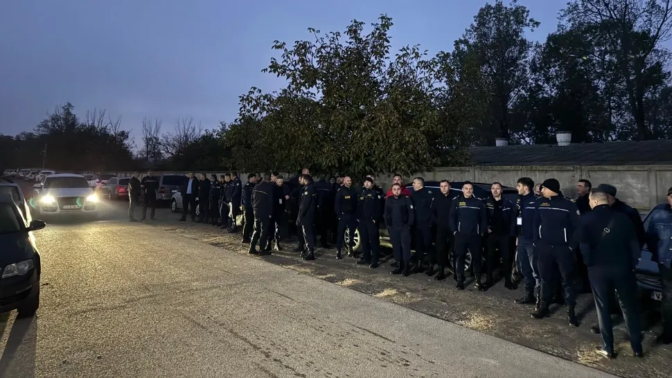 Proteste de amploare. Sute de polițiști, din nou în stradă. HAOS în penitenciare VIDEO