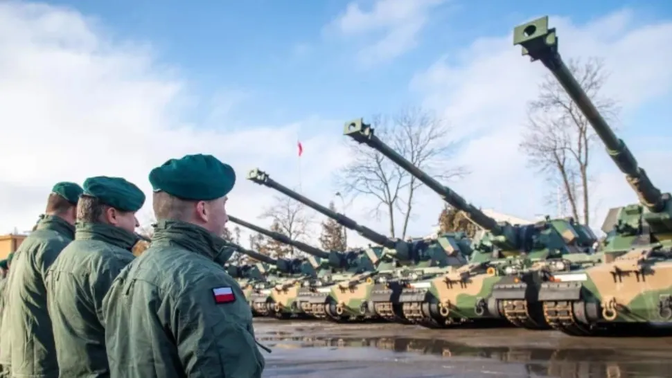 Dacă Rusia atacă un centimetru din Polonia sau din statele baltice, atacăm direct la Sankt Petersburg. Avertisment fără precedent de la Varșovia