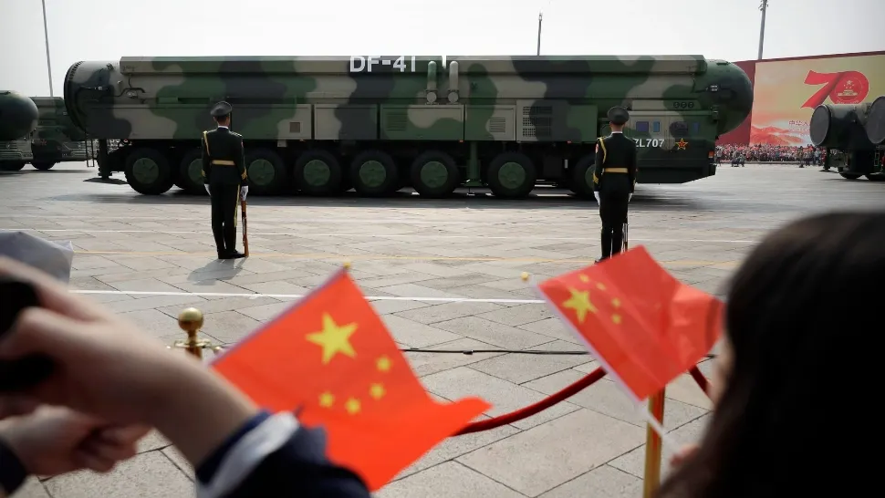 Alertă la Pentagon. ”Expansiune nucleară fără precedent”. China va avea peste 1.000 de focoase până în 2030 
