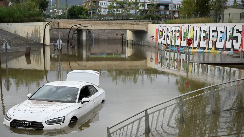 Val de teorii ale conspirației despre inundațiile din Valencia: Pedeapsa HAARP după refuzul Spaniei de a sprijini Israelul sau previziune dintr-un serial popular 