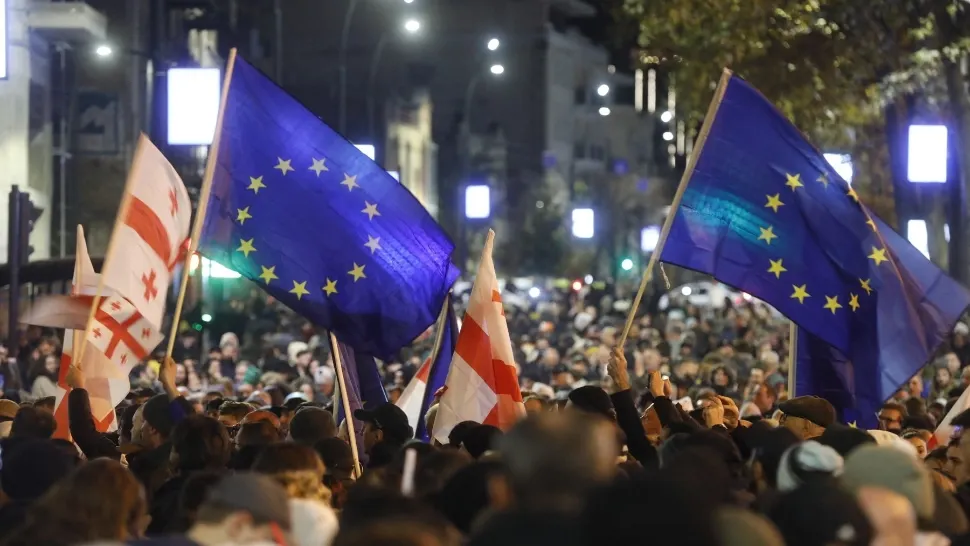 Președintele a declarat ilegitim Guvernul prorus. Georgia este pe un butoi de pulbere