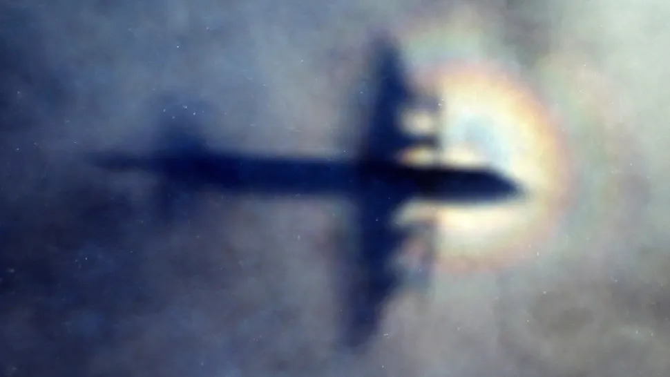Tragedie înainte de Revelion: un avion cu 73 de pasageri a luat foc în timpul rulării pe pistă