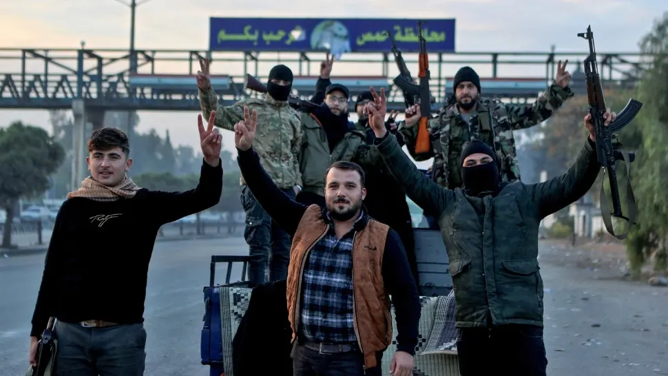 Moment istoric în Siria: Rebelii au anuțat anunţă la televiziune căderea 'tiranului' Bashar al-Assad şi răsturnarea regimului