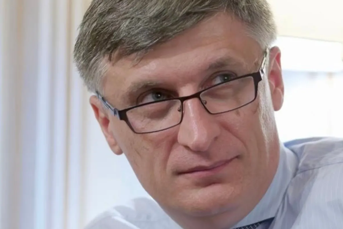 Un fost consilier al lui Traian Băsescu își anunță candidatura la prezidențiale. Cătălin Avramescu: „Am ajuns, ca țară, într-o situație inacceptabilă”