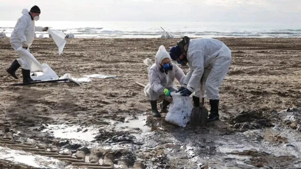 Ministrul Mediului, despre poluarea rusească din Marea Neagră: „Se poate vorbi de o contaminare și a litoralului românesc”
