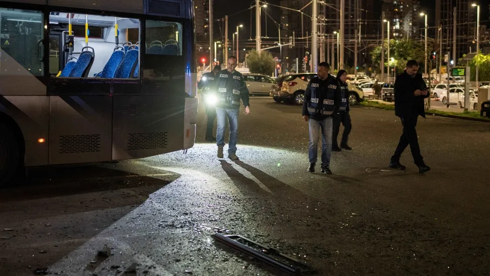 Atentat în Israel. Trei bombe au explodat în autobuze goale în apropiere de Tel Aviv