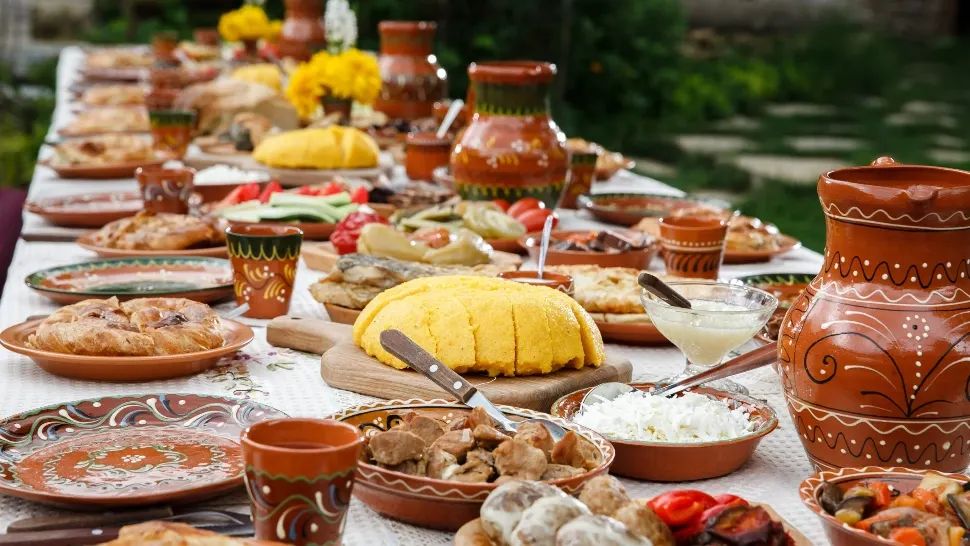Lăsata Secului de carne pentru Postul Paștelui 2025. Tradiții, obiceiuri și superstiții 