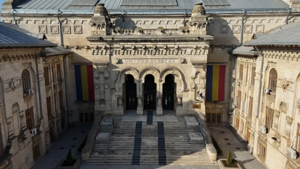 Universitatea "Dunărea de Jos", din Galați, sărbătorește împlinirea a 77 de ani de existență printr-o serie de manifestări cultural-artistice