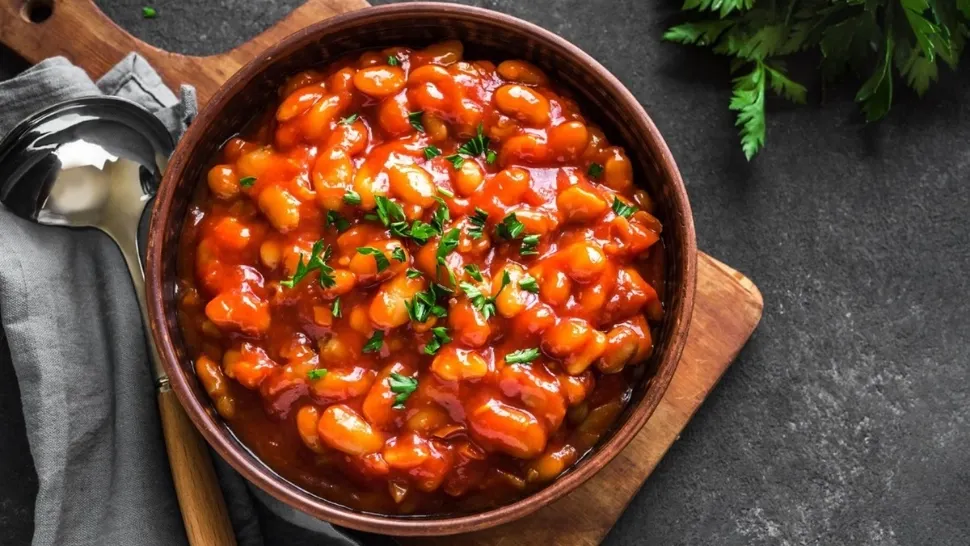 Iahnie de fasole de post ca la mama acasă. Rețeta simplă și delicioasă de care te vei îndrăgosti