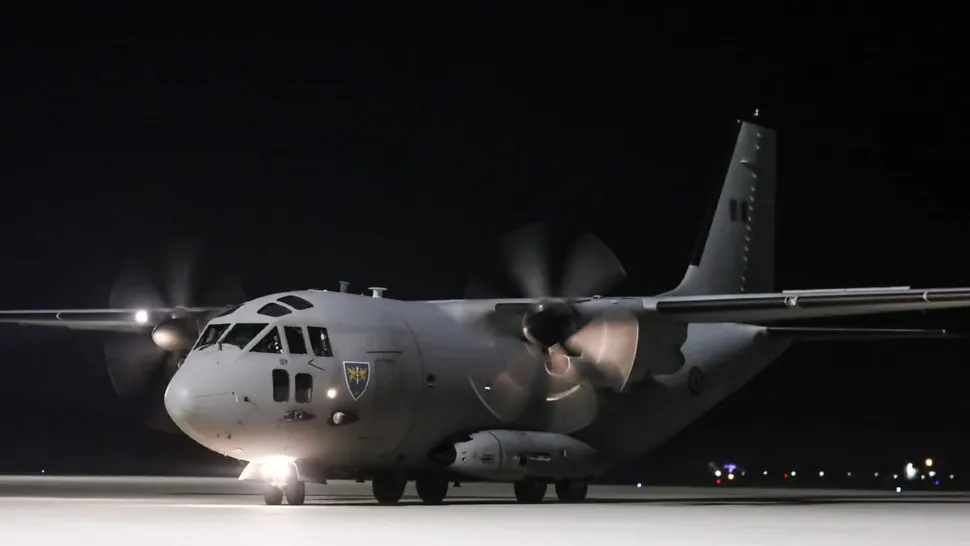 18 pacienţi și 29 de aparținători din Fâşia Gaza, aduși în România cu o aeronavă a Forţelor Aeriene Române. Anunțul MApN