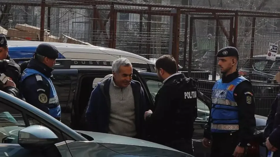 Călin Georgescu s-a prezentat la IPJ Ilfov. Când expiră controlul judiciar al fostului candidat la prezidențiale? - VIDEO