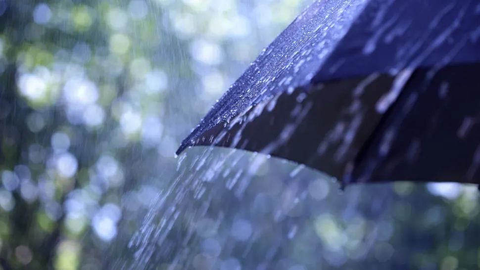 Vremea 27 aprilie. Ploi și temperaturi scăzute în jumătate din țară. Maximele zilei nu trec de 20°C