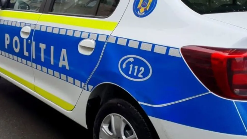Doi bărbați reținuți pentru implicare într-un furt de echipamente audio dintr-un TIR
