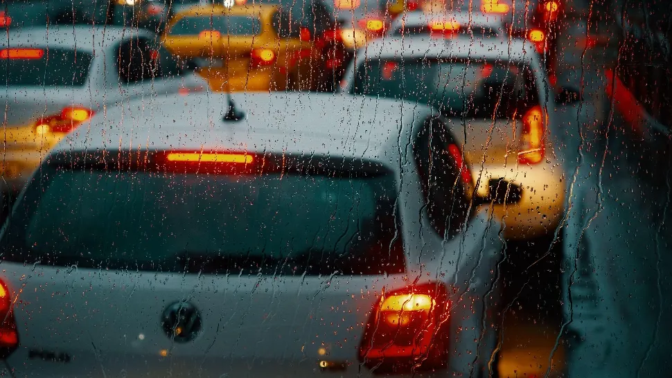 Vreme extremă în țară. Nu scăpăm de ploi torențiale și nici de inundații: anunțul ANM