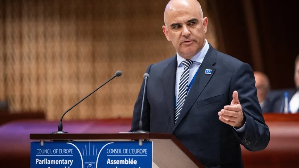Problema migranților, cartoful fierbinte din UE. Nouă state cer revizuirea Convenției Drepturilor Omului cu privire la migrație