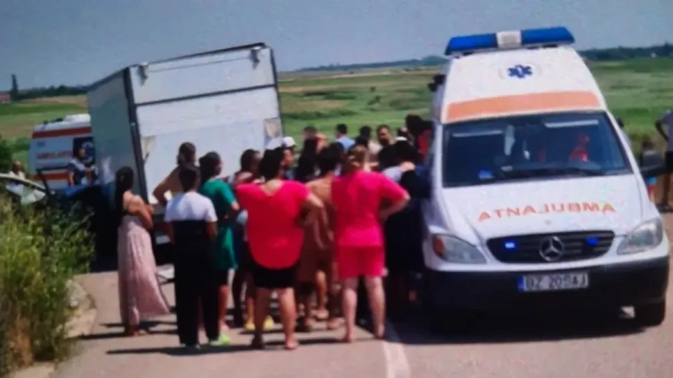 Accident înfiorător în Buzău. Trei copii se zbat între viață și moarte din cauza unui șofer care a pierdut controlul volanului