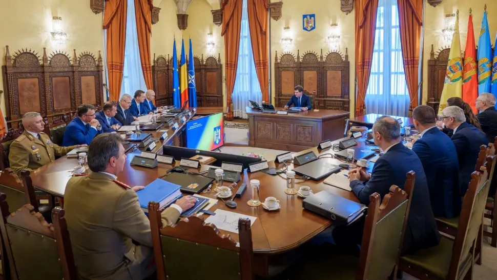 Președintele Nicușor Dan i-a convocat la Palatul Cotroceni pe miniștrii rezist, înaintea ședinței de guvern pe legile austerității