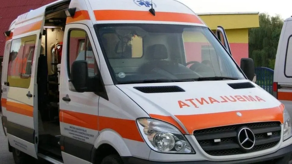 Un bărbat din Giurgiu a furat ambulanța după ce a ieșit din spital