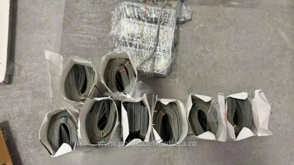 Bani ascunși în cartușe de țigări! 580.000 de dolari descoperiți la Vama Siret