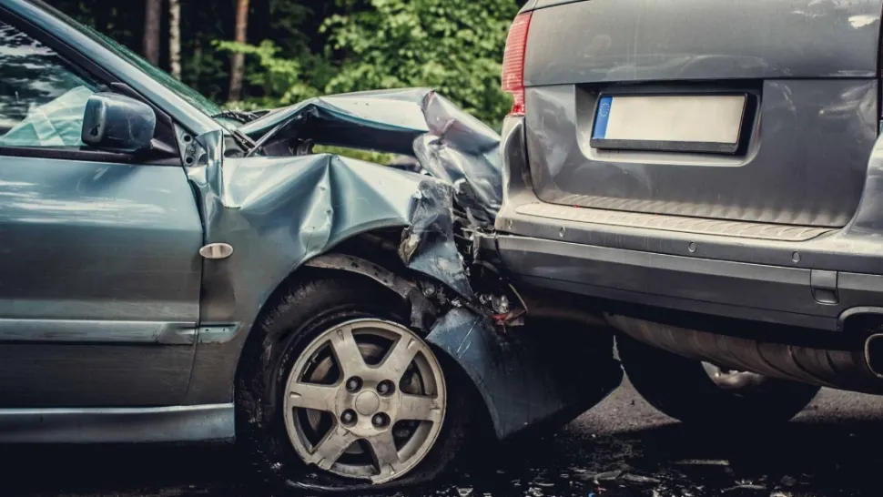 Care sunt cauzele accidentelor rutiere din România? Greșelile care ne costă vieți în trafic
