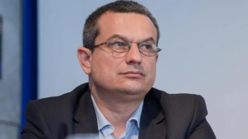 Omul UDMR din CCR apără bonusurile nesimțite de 35.000 de euro: ”În UE judecătorii primesc astfel de prime”