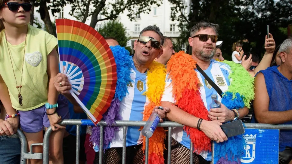 Un fost homosexual este amenințat cu închisoarea după ce a povestit cum s-a convertit la creștinism