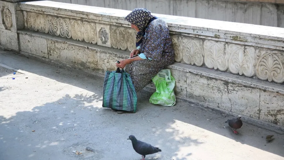 O nouă lovitură din partea CCR pentru români: măsurile sărăciei, declarate constituționale - MOTIVAREA