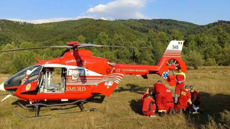 Turist rănit în apropiere de Vârful Piatra Bulzului, din Bihor. A fost solicitată intervenția elicopterului SMURD 