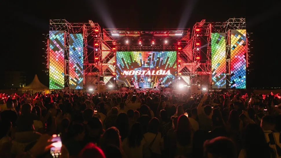 Cel mai mare dans de Asereje are loc la NOSTALGIA Litoral 2025, între 29 și 30 august, pe plaja La Nueva Cucaracha, din Mamaia